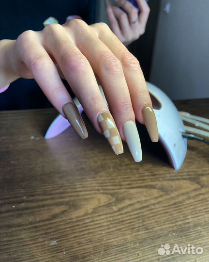 Наращивание маникюр ногтей