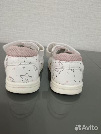 Детские сандали для девочки 23 размер