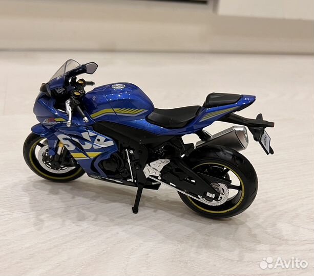 Мотоцикл игрушка