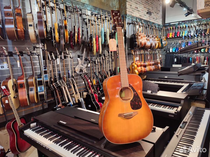 Yamaha FG800 Sand Burst - акустическая гитара