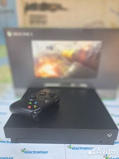 Xbox One X+Mk11
