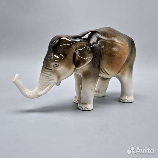 Статуэтка слона Royal Dux Чехословакия