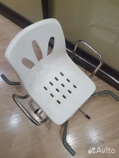 Стул для купания пожилых