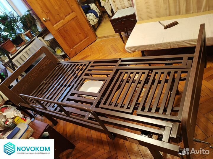 Медицинская кровать для инвалидов и пожилых людей