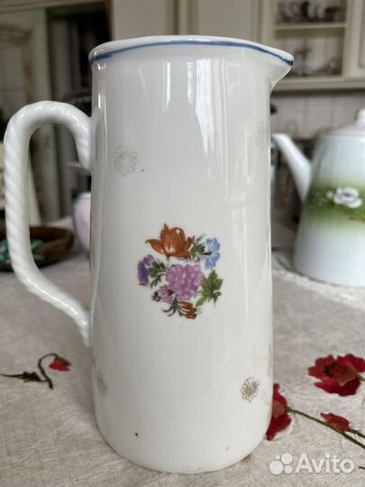 Кувшин довбышевской фабрики