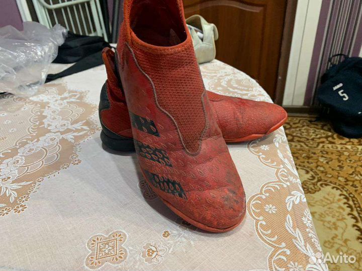 Бутсы adidas predator