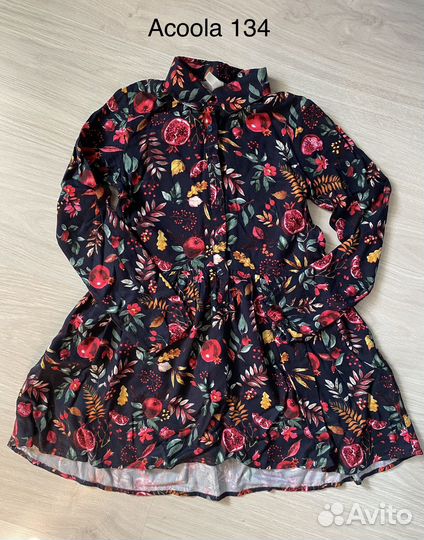 Платье на девочку 134