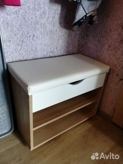 Тумбочка в прихожую