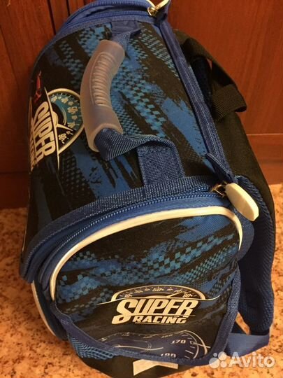 Портфель новый(не ношенный)