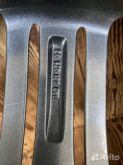 Оригинальные колеса на Audi Q5 8R R20