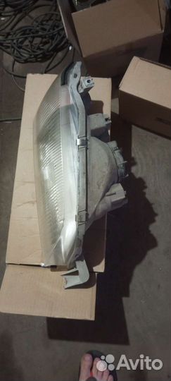 Фары на toyota camry sv 40