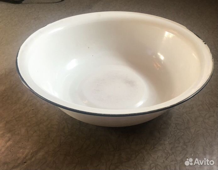 Таз эмалированный СССР
