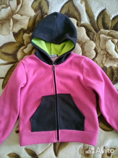 Флисовая кофта детская для девочки. На 6-7 лет