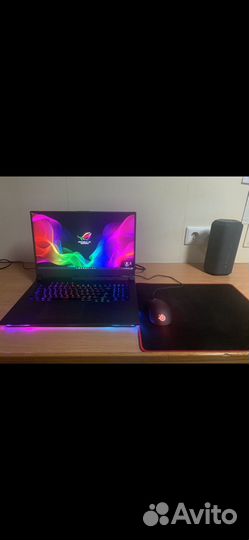 Asus ROG Strix G713QR-HG022T