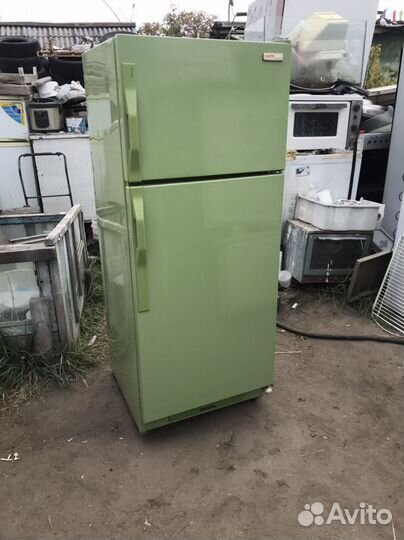 Холодильник Sanyo