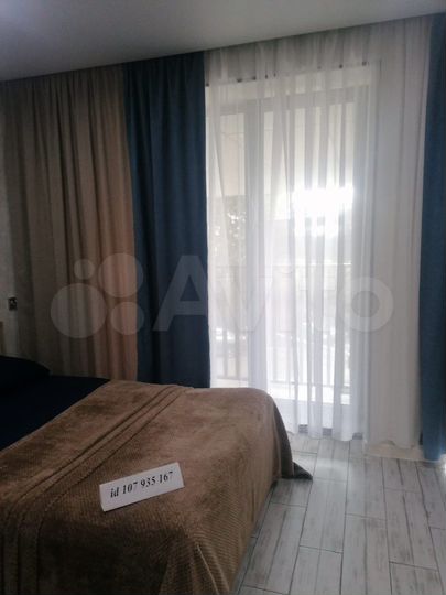 Апартаменты-студия, 37 м², 2/8 эт.