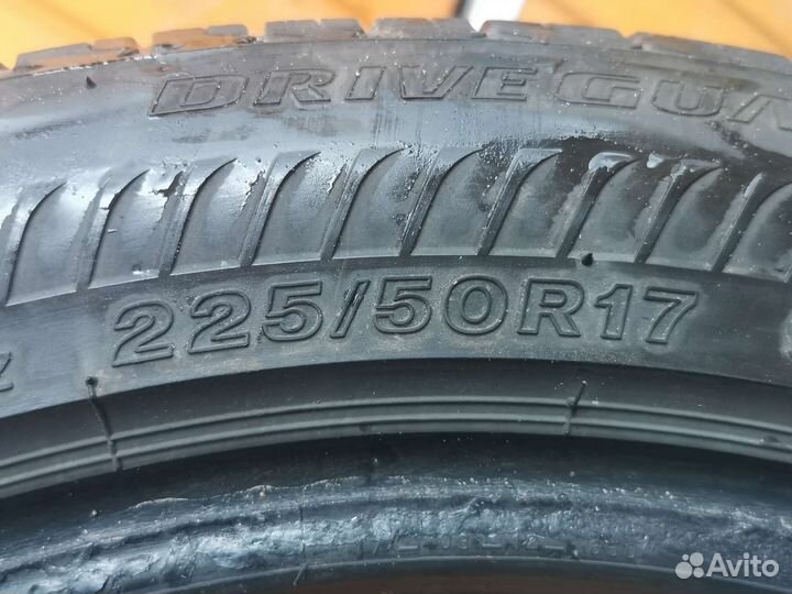 Bridgestone DriveGuard 225/50 R17 98Y