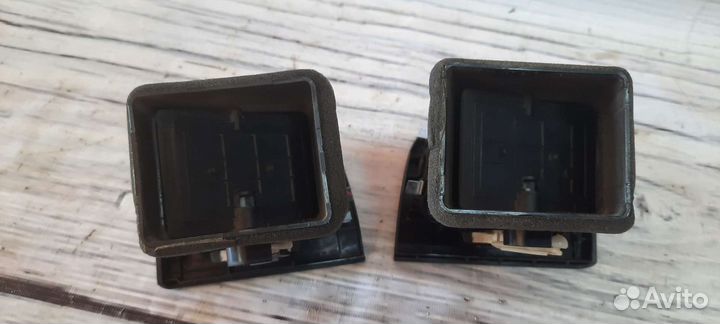 Дефлектор воздушный R L Kia Rio 2