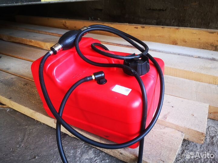 Бак для лодочного мотора 12л