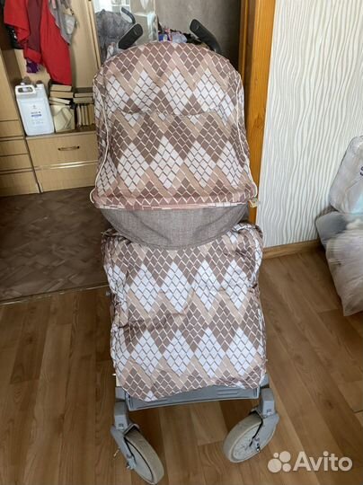 Прогулочная коляска babyhit