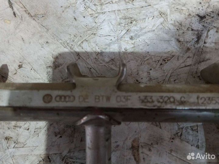 Топливная рампа (форсунки) Skoda Yeti