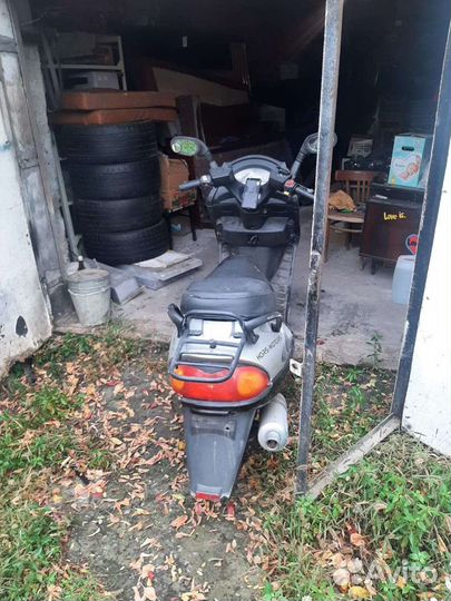 Подам мопед с документами на 49кубов