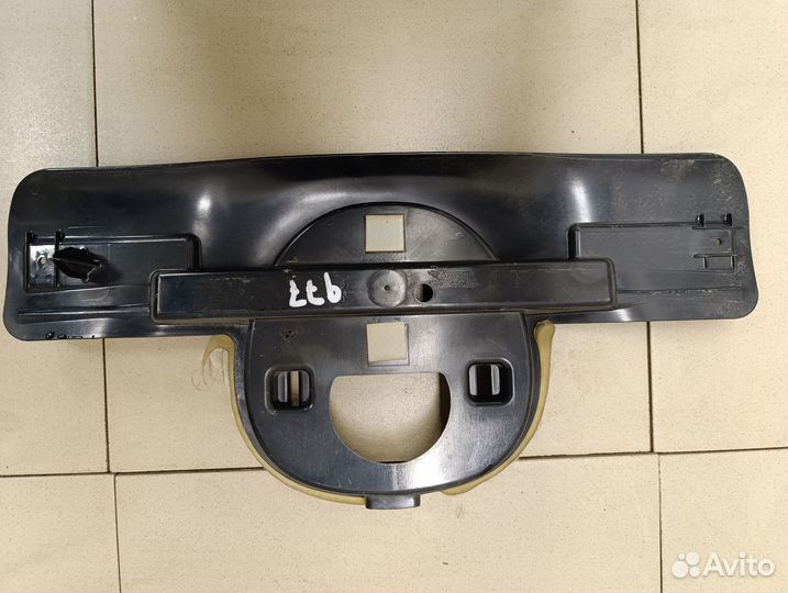 Рамка плафона салонного Chrysler Voyager/Caravan (RG) 2001-2008