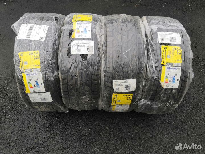 Kormoran Snow 225/50 R17 94H