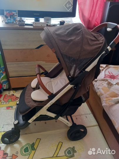 Коляска прогулочная полный комплект + доп