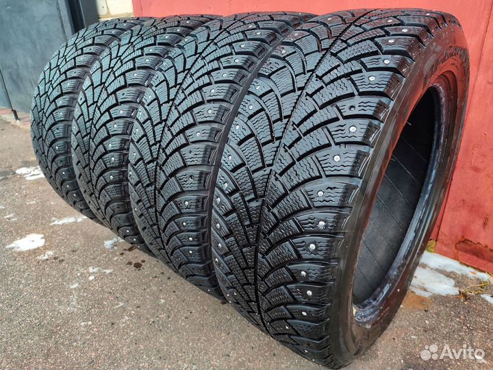 Bfgoodrich G-Force Stud 205/55 R16