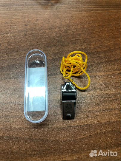 Свисток металлический