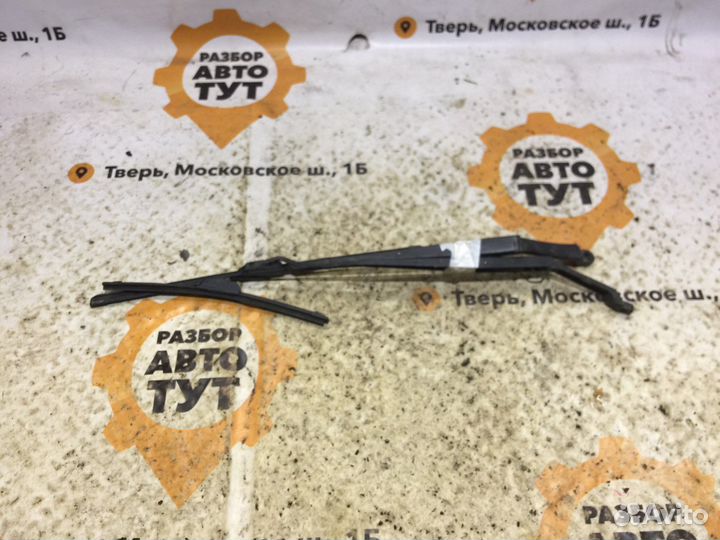 Поводки дворников Hyundai Tucson 1 2008