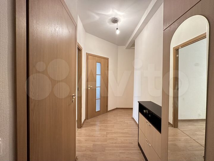 2-к. квартира, 56 м², 9/9 эт.