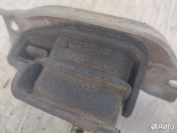 Подушка двигателя Subaru Forester Impreza Outback