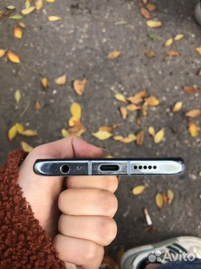Телефон huawei p30