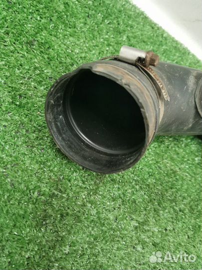 Патрубок дроссельной заслонки Opel Astra H хетчбек