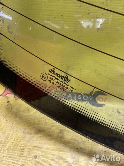 Стекло заднее Opel Omega A2 C20NE 1993