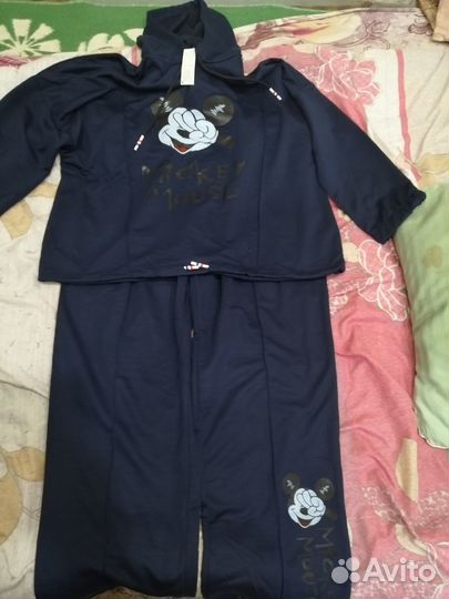 Спортивный костюм женский новый