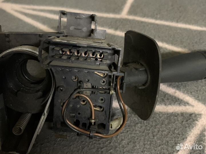 Подрулевой переключатель Рено Меган 1