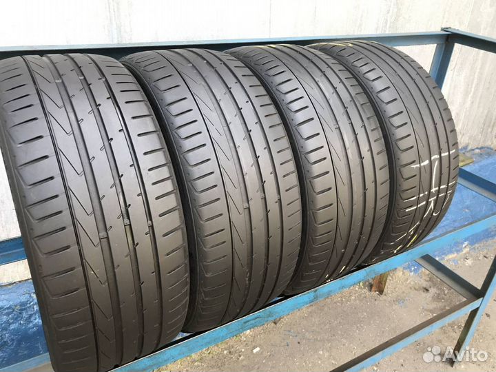 Hankook Ventus S1 Evo 2 K117 215/40 R17
