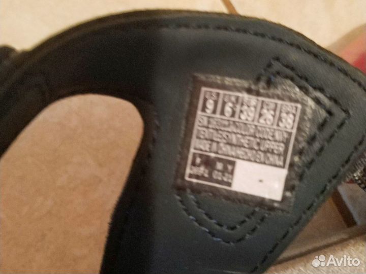 Новые сандалии Skechers, размер 38.5