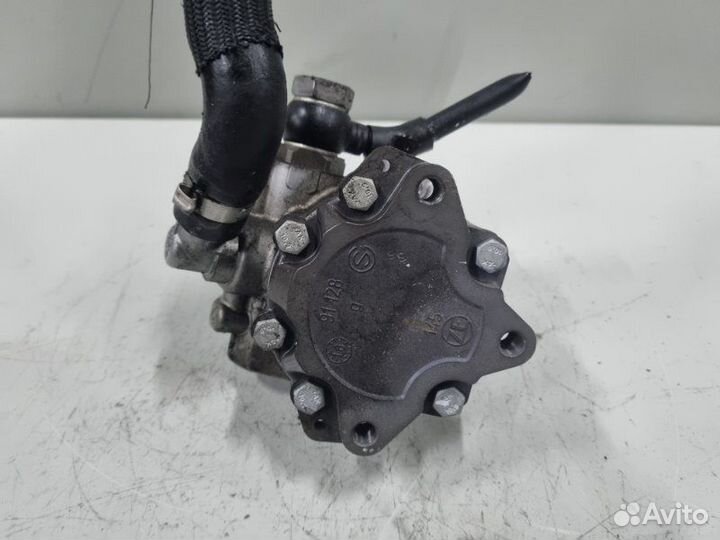 Насос гидроусилителя руля Audi A6 C6 4F AUK