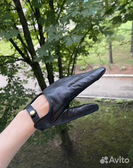 Перчатки женские кожаные ASOS