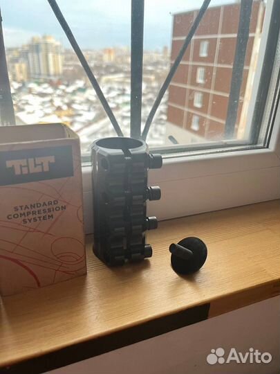 Зажим для трюкового самоката tilt