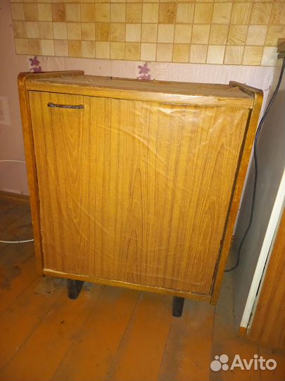 Тумба под телевизор