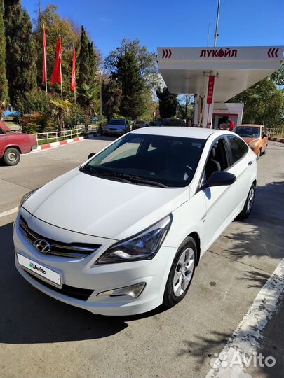 Hyundai Solaris 1.6 AT, 2015, 196 000 км