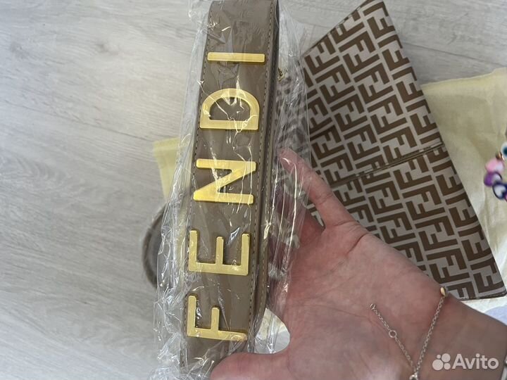 Сумка fendi новая