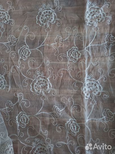 Штора белая