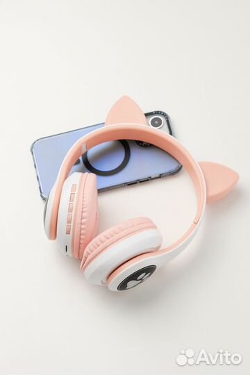 Беспроводные наушники кошка