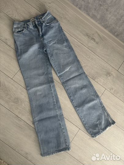 Джинсы клеш женские